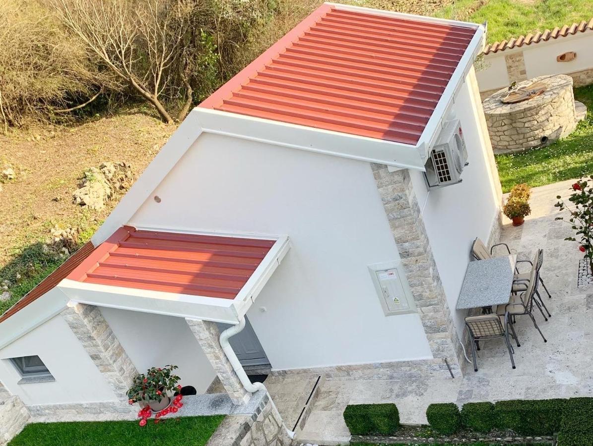 Markovic Village Apartments أولتْسي المظهر الخارجي الصورة