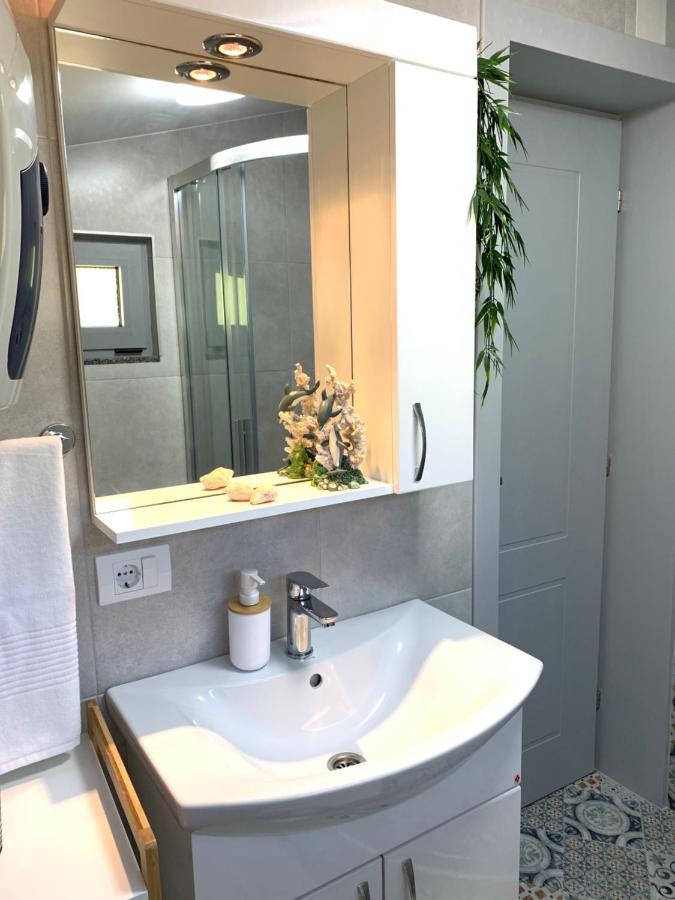 Markovic Village Apartments أولتْسي المظهر الخارجي الصورة