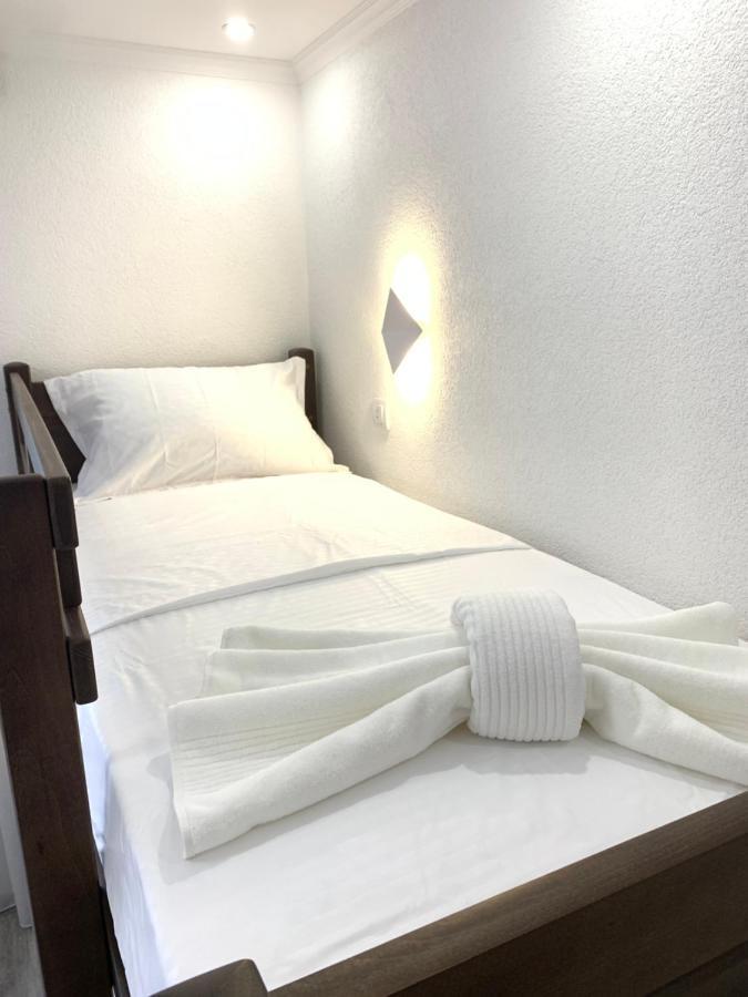 Markovic Village Apartments أولتْسي المظهر الخارجي الصورة